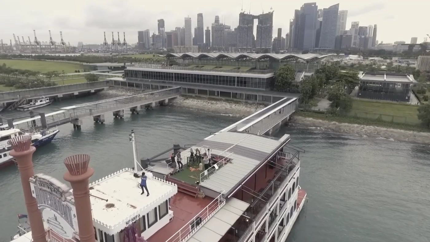 Bandwagon Riverboat II